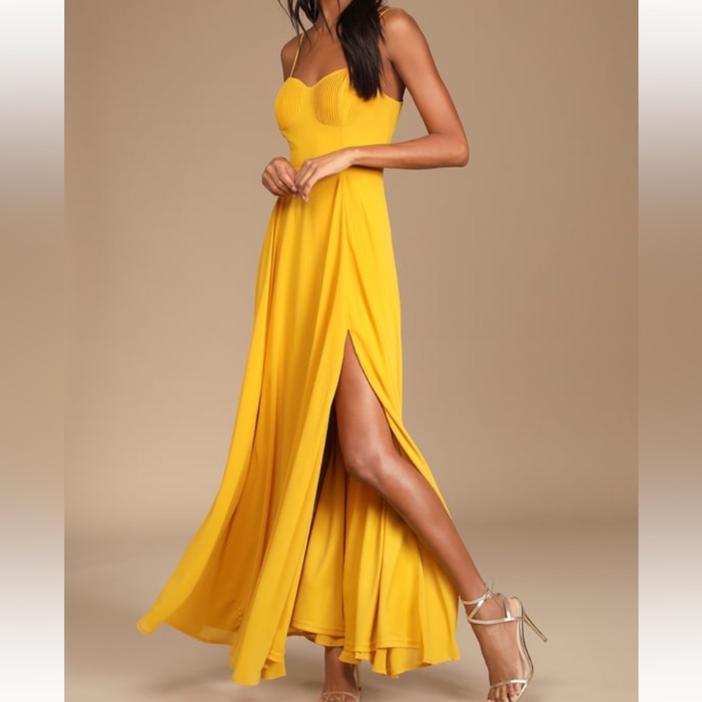 Lulu’s Pleated Bustier Maxi